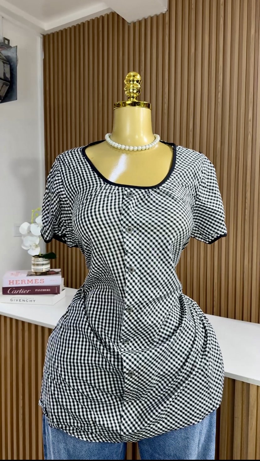 Black and white print blouse 229
