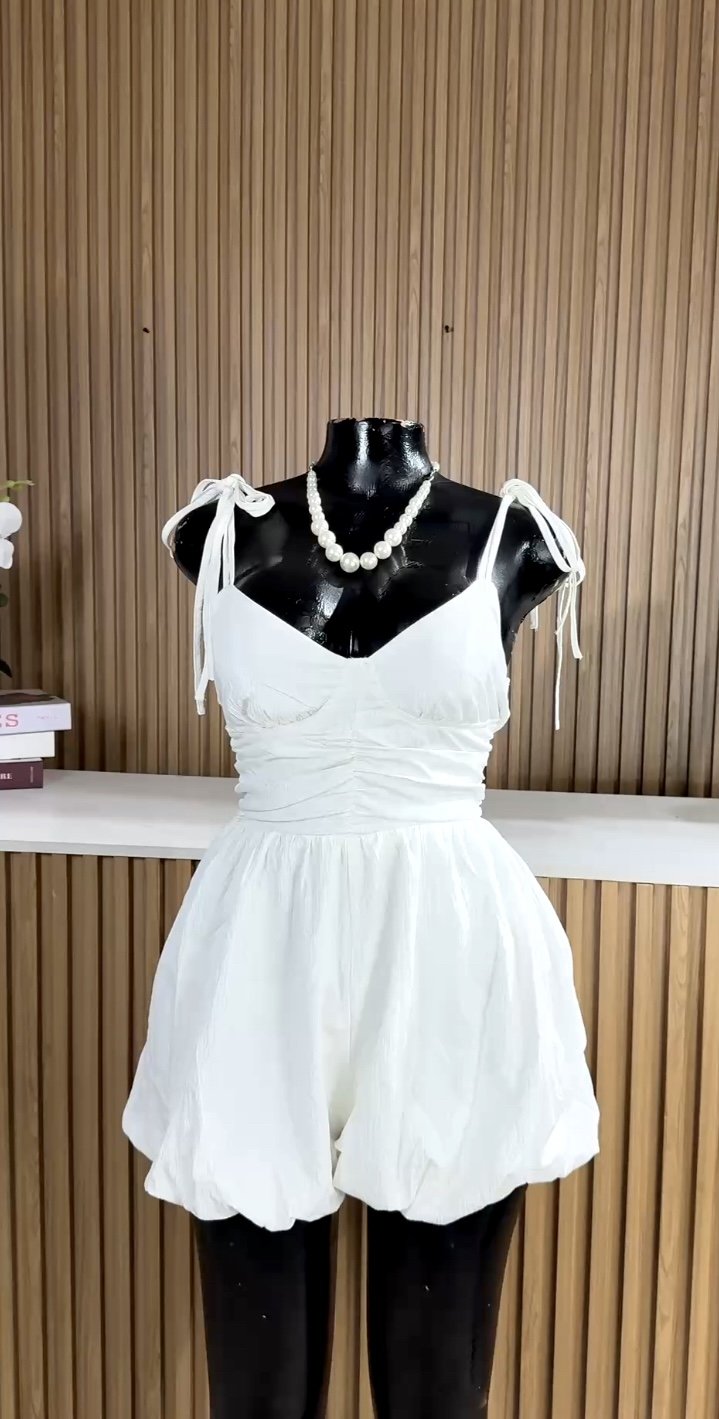 White chic bubble playsuit B263 (40D)