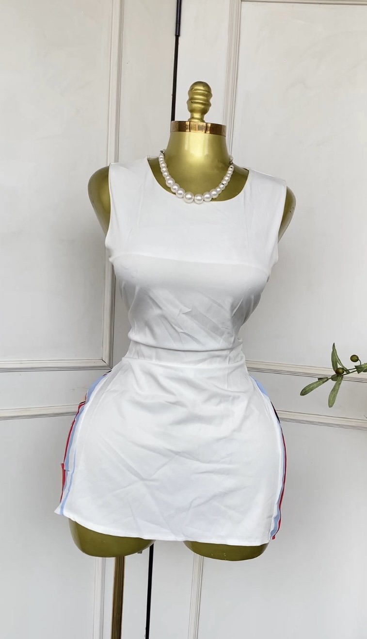 White tennis dress 468 (40D)