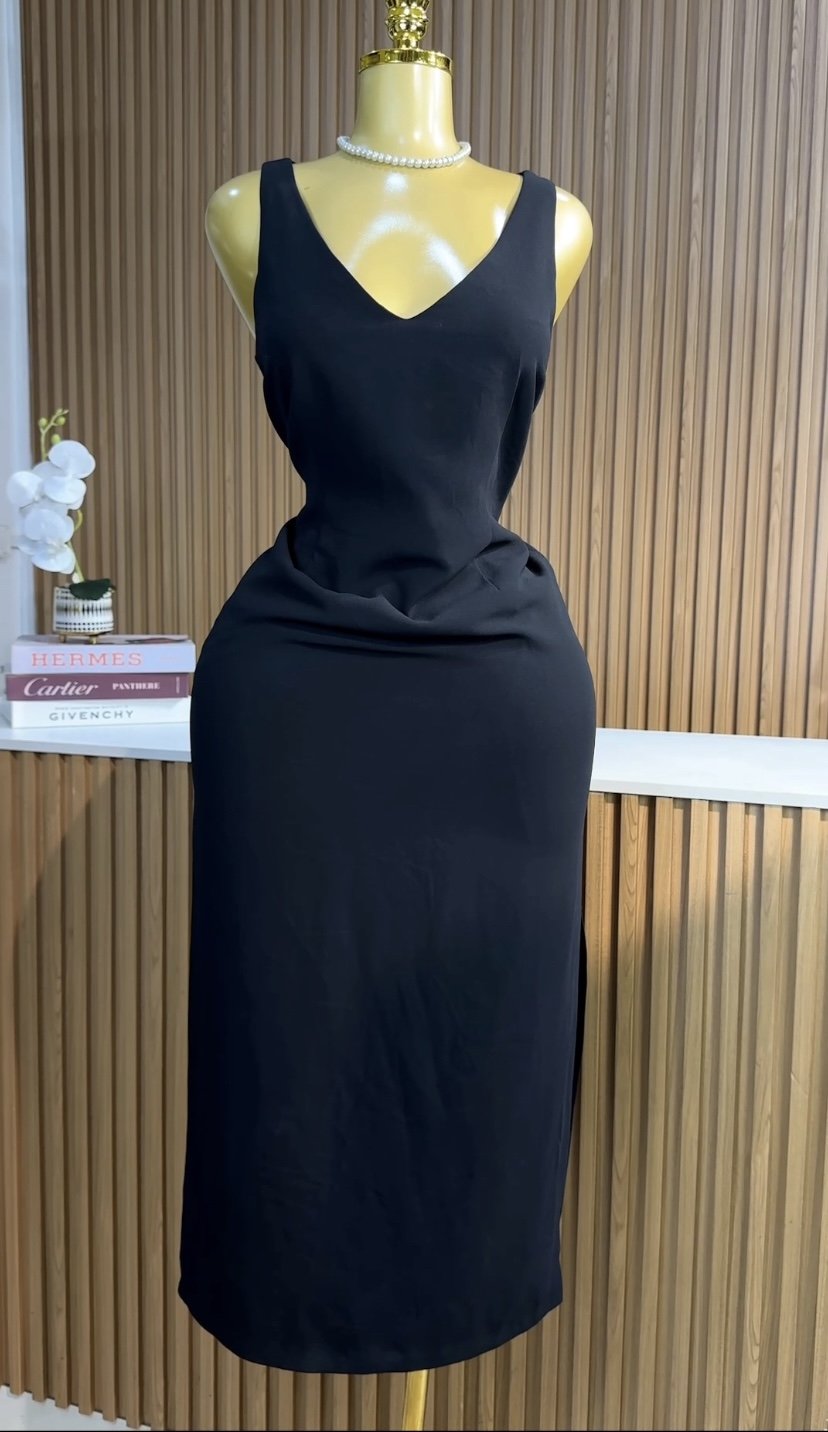 Black armless Cop dress 127